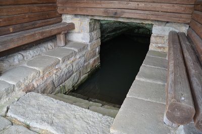 Haltýře v Bezděkově 3