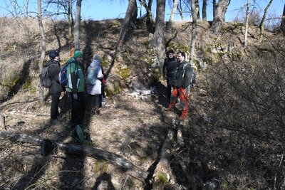 Malý zarostlý lůmek na Ráji