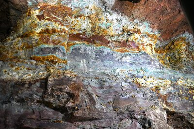 Poloha měděné rudy v permských pískovcích