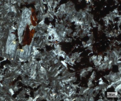 Silně alterovaný andezit