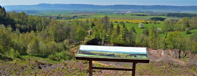 Průvodce naučnou stezkou Lom Rožmitál u Broumova